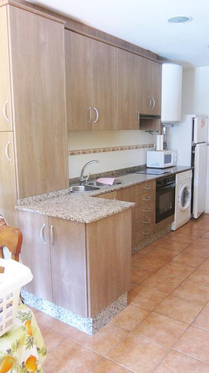 Apartaments La Fabrica هورتا دي سان خوان الغرفة الصورة
